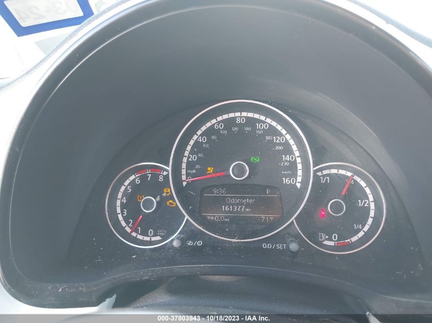 2015 VOLKSWAGEN BEETLE COUPE 1.8T CLASSIC 3VWF17AT6FM655212