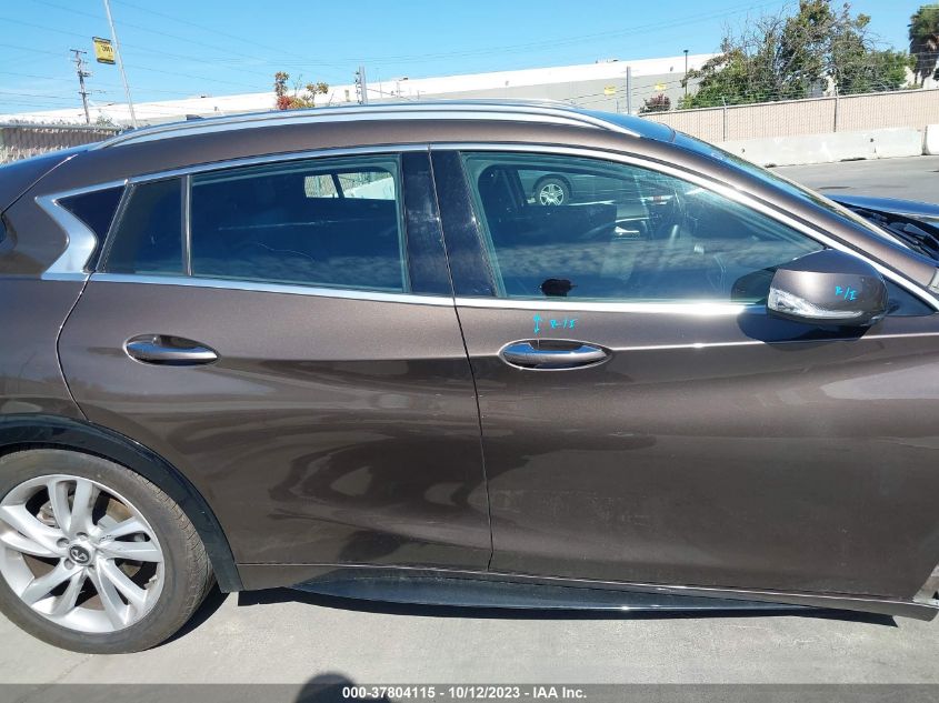 2018 INFINITI QX30 PREMIUM SJKCH5CP1JA046442