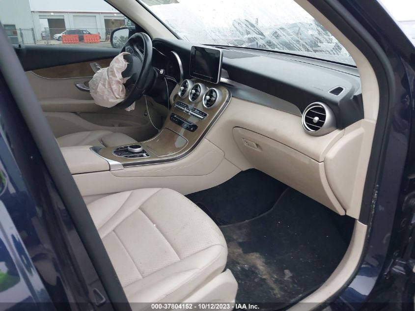 2018 MERCEDES-BENZ GLC GLC 300 - WDC0G4JB1JV039150