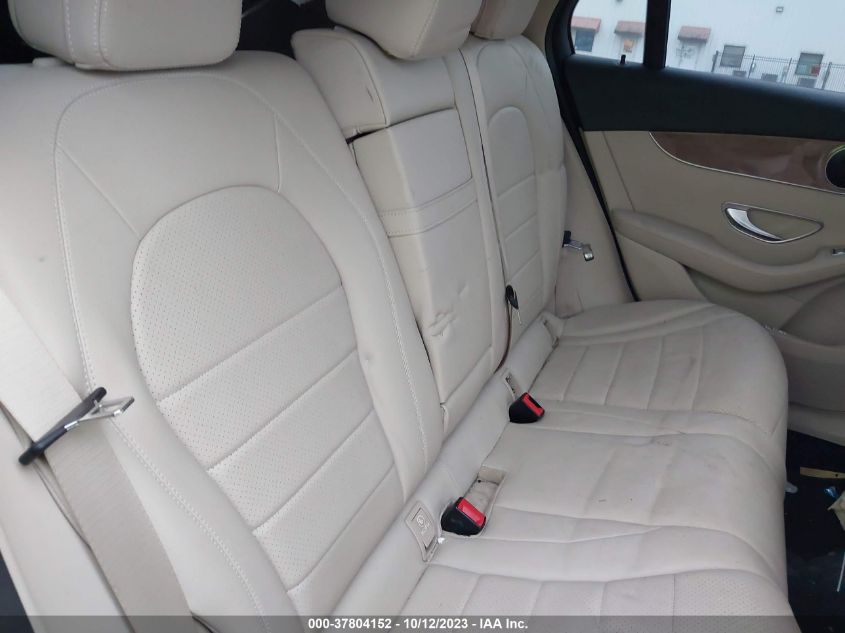 2018 MERCEDES-BENZ GLC GLC 300 - WDC0G4JB1JV039150