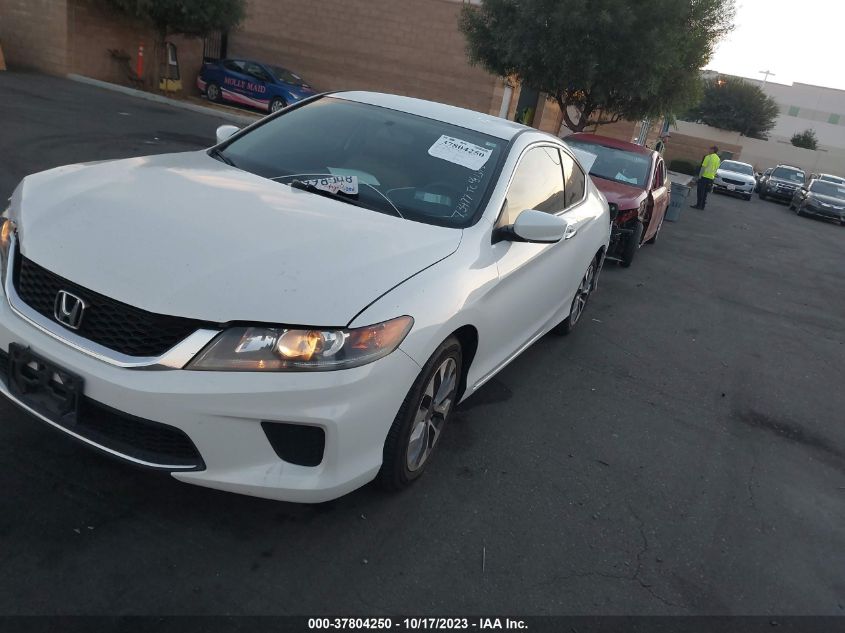 2015 HONDA ACCORD COUPE LX-S 1HGCT1B33FA012018