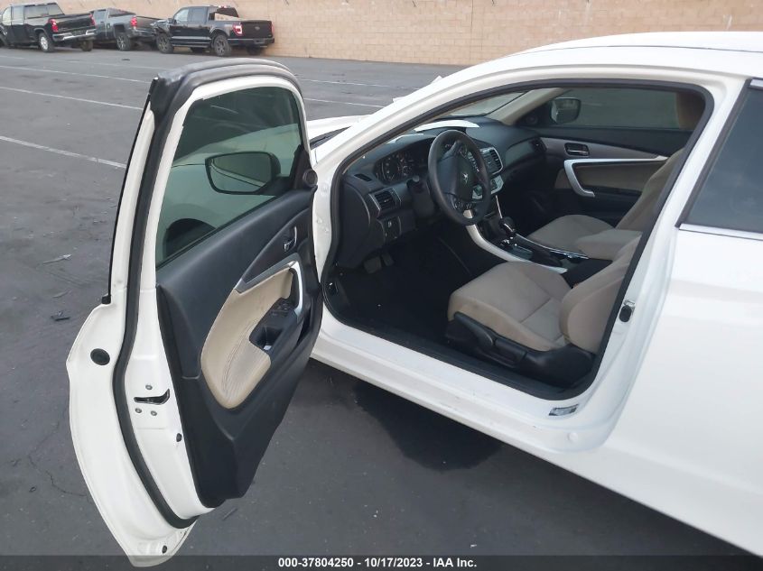 2015 HONDA ACCORD COUPE LX-S 1HGCT1B33FA012018