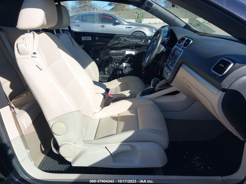 2014 VOLKSWAGEN EOS KOMFORT WVWBW8AH2EV006533