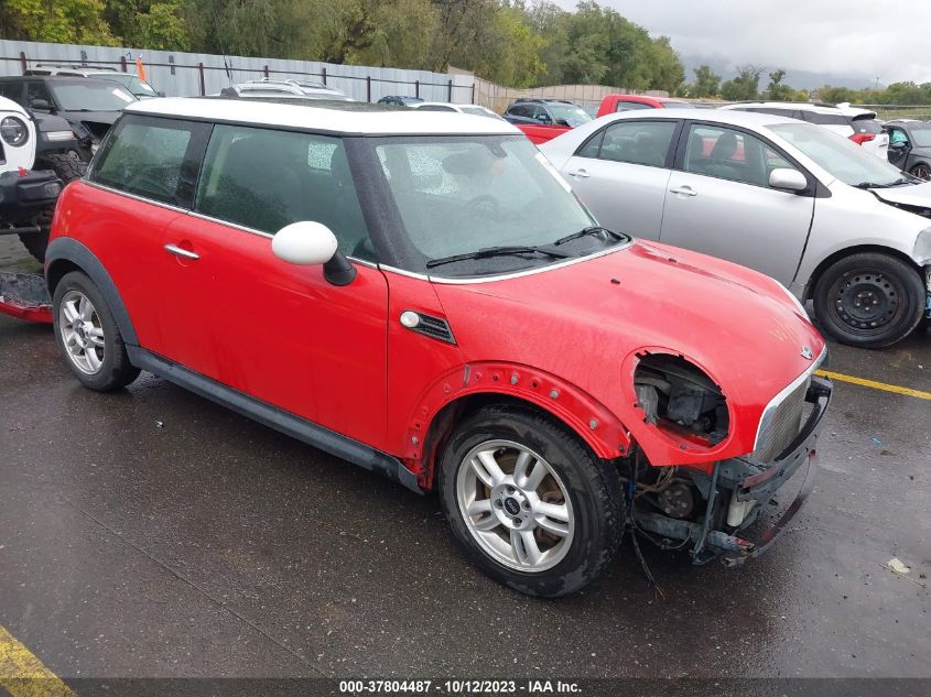 2013 MINI HARDTOP COOPER - WMWSU3C50DT547972