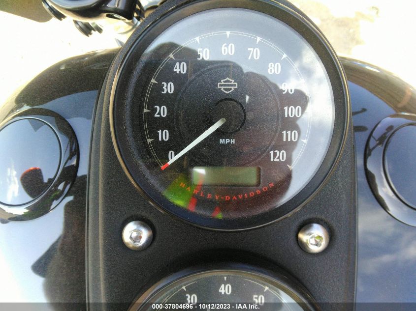 2016 HARLEY-DAVIDSON FXDLS 1HD1GS863GC329092