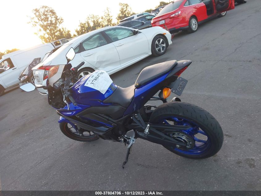 2019 YAMAHA YZFR3 MH3RH17Y5KK002756