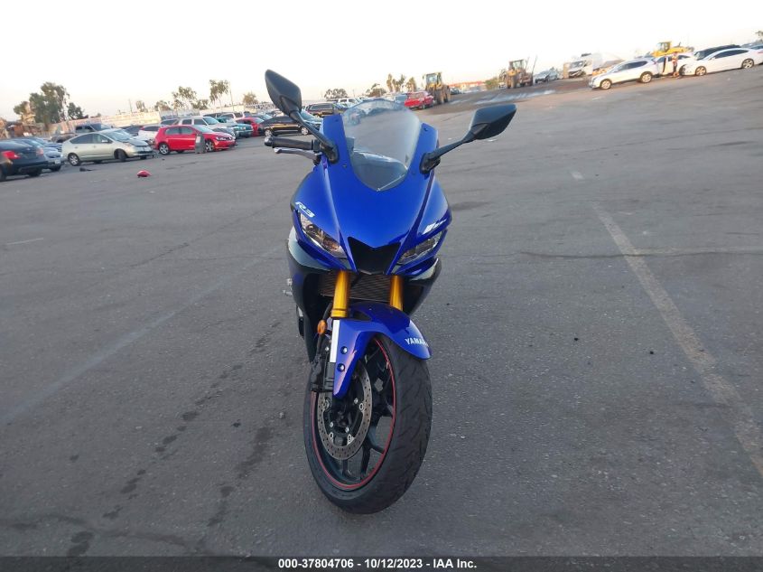 2019 YAMAHA YZFR3 MH3RH17Y5KK002756