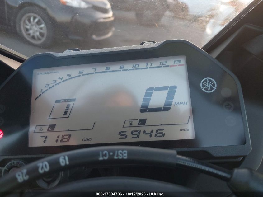 2019 YAMAHA YZFR3 MH3RH17Y5KK002756