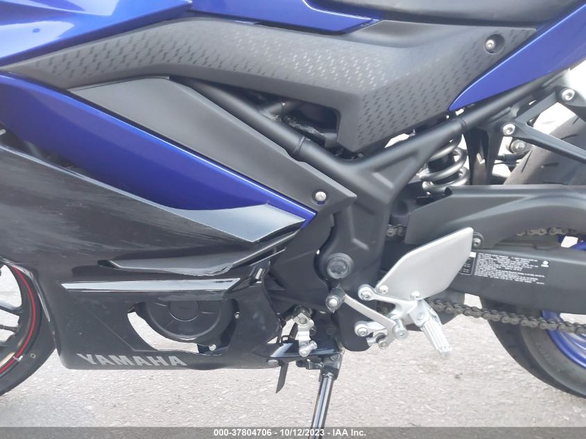 2019 YAMAHA YZFR3 MH3RH17Y5KK002756