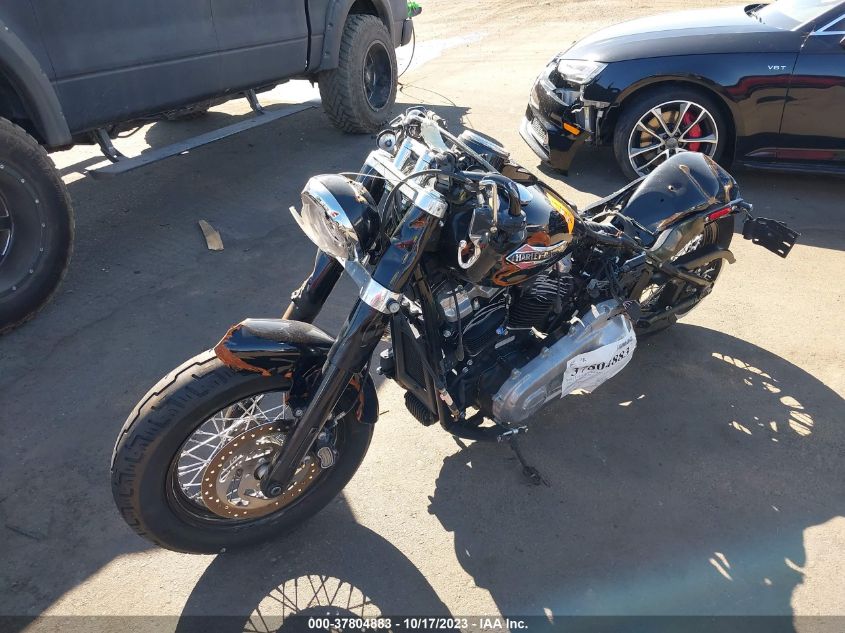 2020 HARLEY-DAVIDSON FLSL - 1HD1YDJ2XLB029484