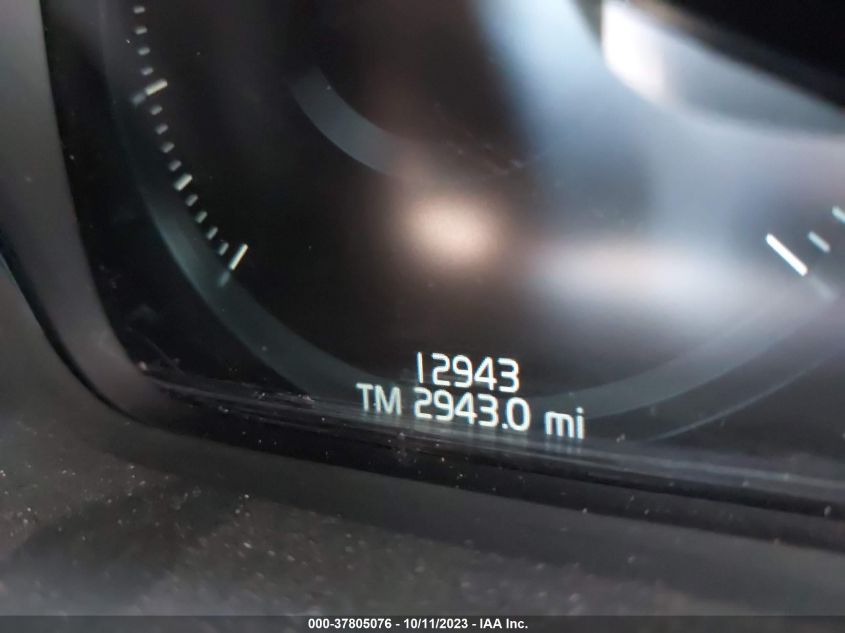 2022 VOLVO S60 RECHARGE PLUG-IN HYBRID T8 R-DESIGN EXPRESSION - 7JRBR0FZXNG179202