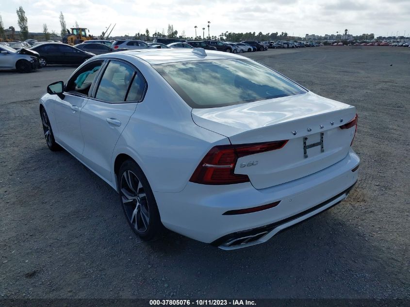 2022 VOLVO S60 RECHARGE PLUG-IN HYBRID T8 R-DESIGN EXPRESSION - 7JRBR0FZXNG179202