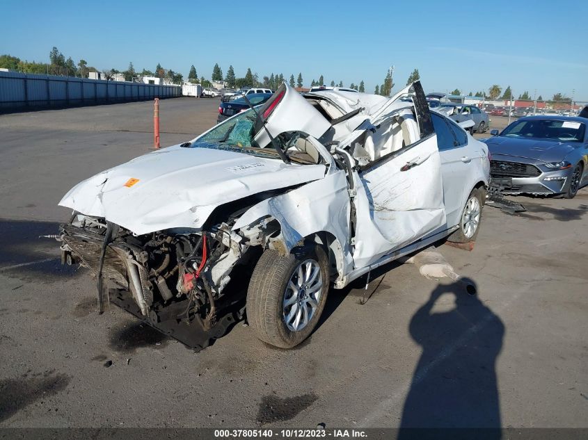 2017 FORD FUSION S - 3FA6P0G78HR195162