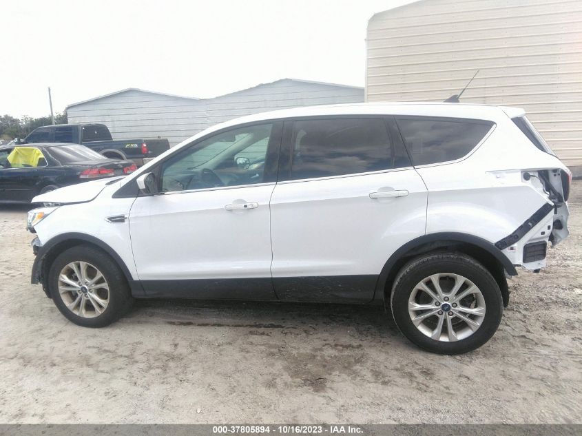 2019 FORD ESCAPE SE - 1FMCU9GD8KUB32610