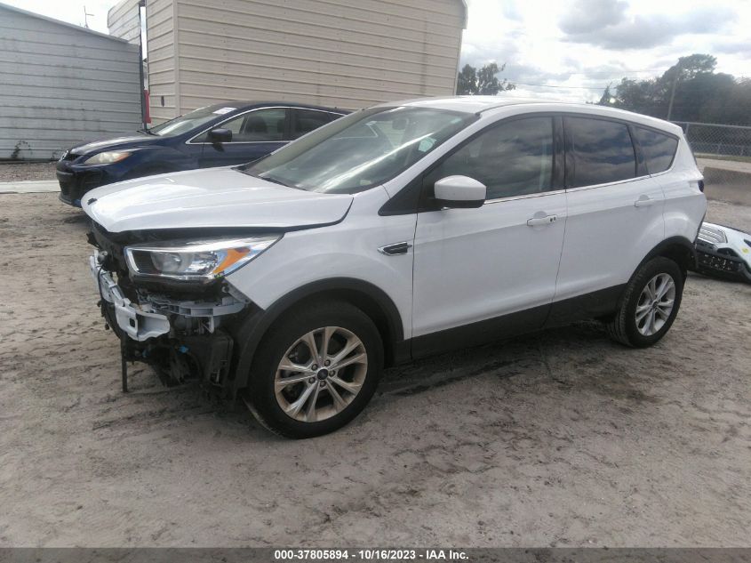 2019 FORD ESCAPE SE - 1FMCU9GD8KUB32610