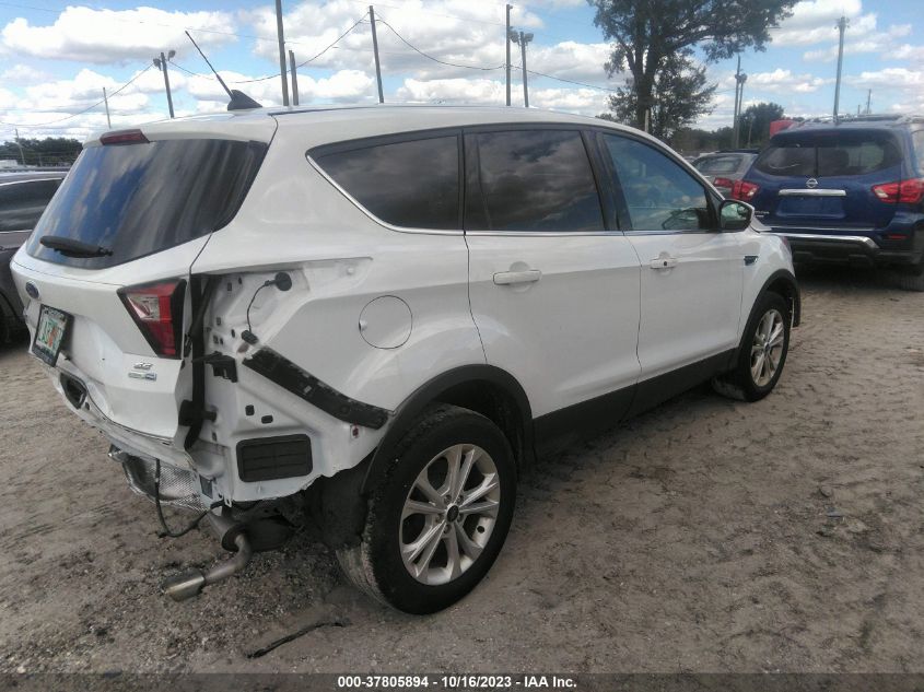 2019 FORD ESCAPE SE - 1FMCU9GD8KUB32610