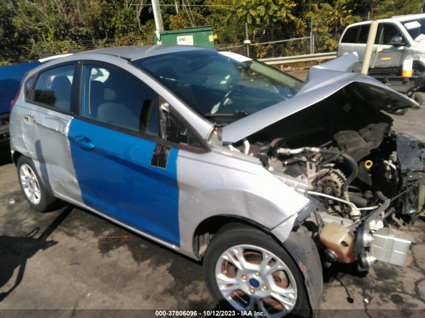 2015 FORD FIESTA SE - 3FADP4EJ3FM111501