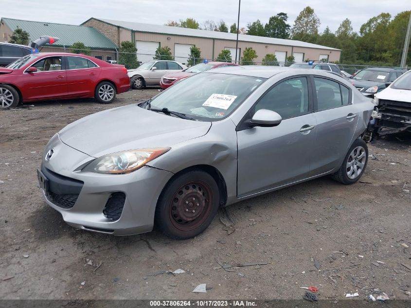 2013 MAZDA MAZDA3 I SPORT - JM1BL1UP9D1755242