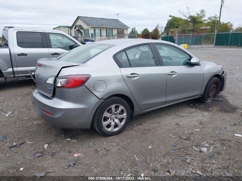 2013 MAZDA MAZDA3 I SPORT - JM1BL1UP9D1755242
