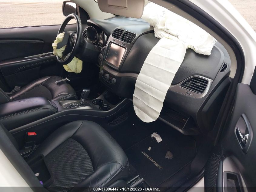 2015 DODGE JOURNEY CROSSROAD - 3C4PDCGGXFT597676