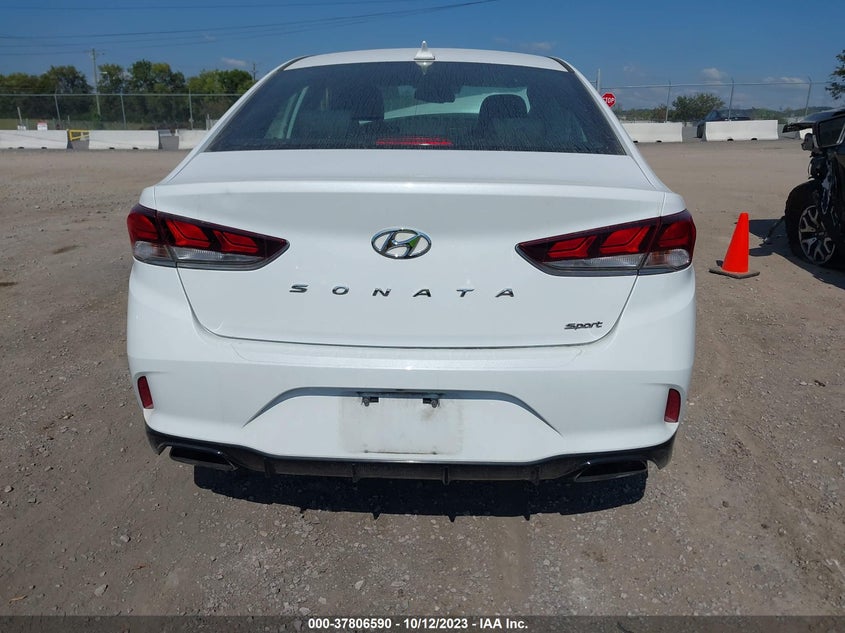 VIN 5NPE34AF0JH728719 2018 HYUNDAI SONATA SPORT+