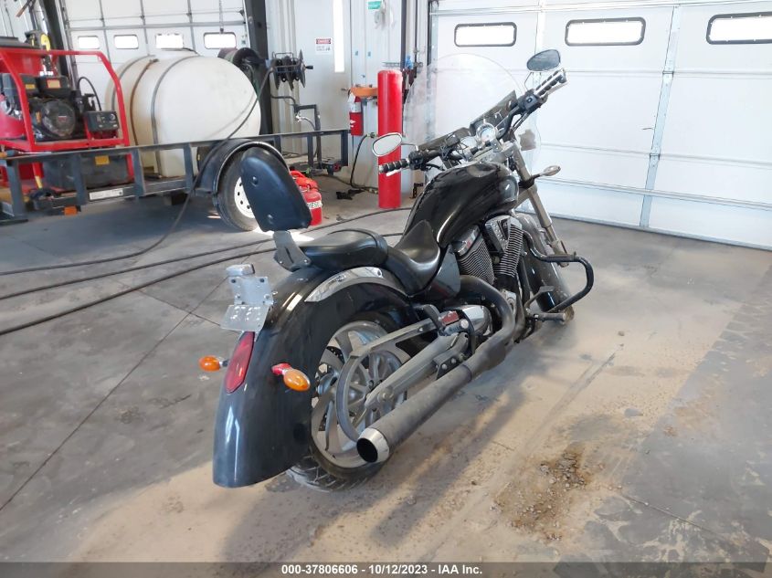 2008 VICTORY MOTORCYCLES KINGPIN 5VPCD26D583005309