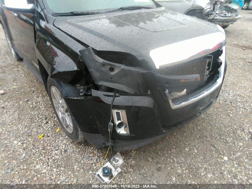 2013 GMC TERRAIN SLT - 2GKFLVE37D6118923