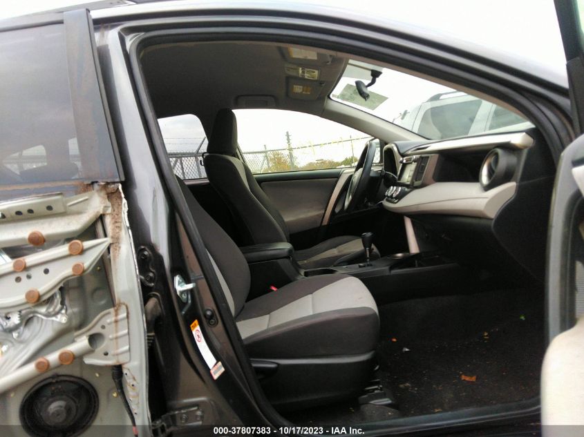 2015 TOYOTA RAV4 LE - JTMZFREV6FJ049026