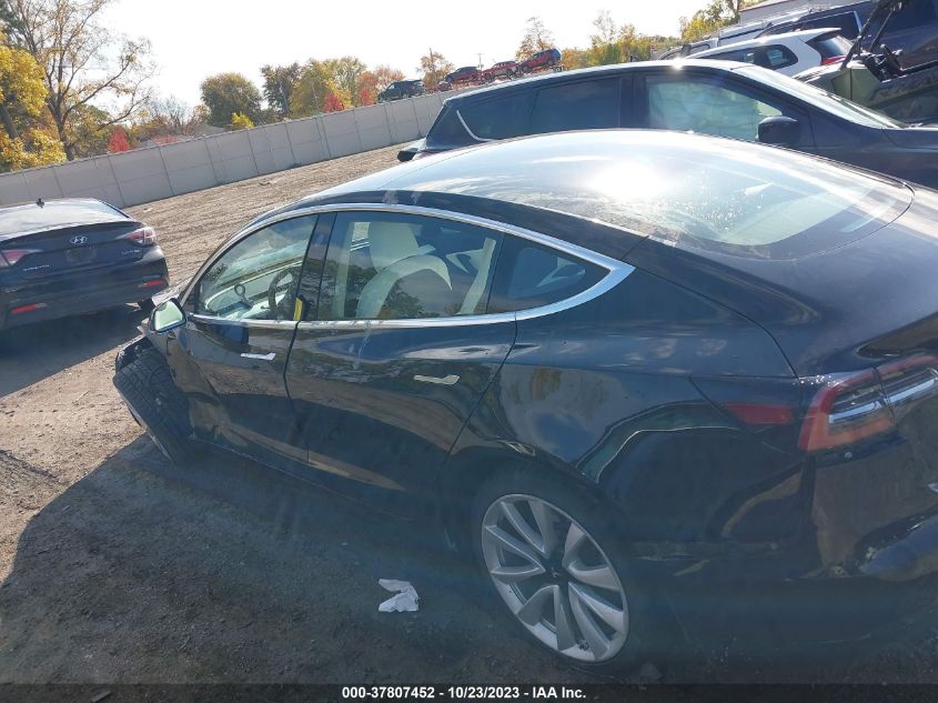 5YJ3E1EB0JF134962 | 2018 TESLA MODEL 3