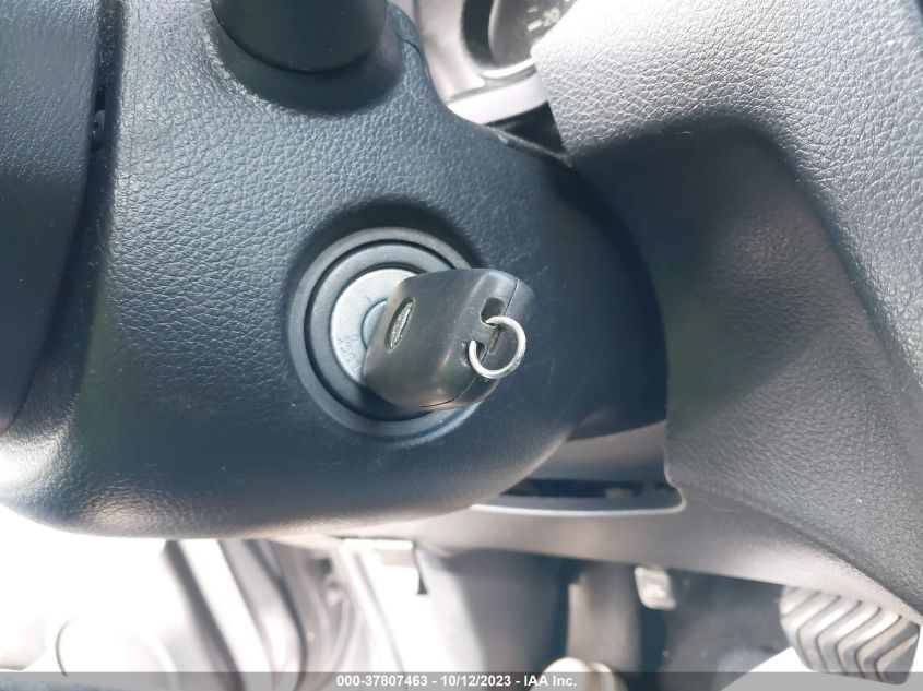 2017 NISSAN ROGUE S - KNMAT2MVXHP604106