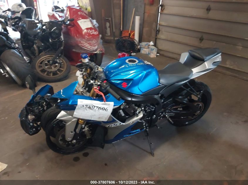 2021 SUZUKI GSX-R750 JS1GR7MA6M7100207