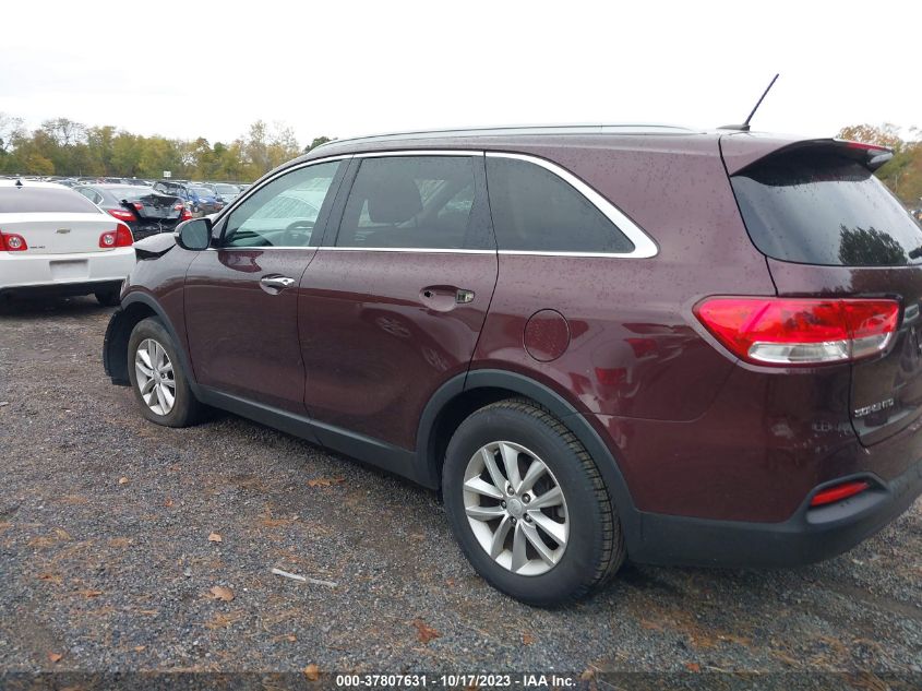 2017 KIA SORENTO LX - 5XYPG4A39HG280257