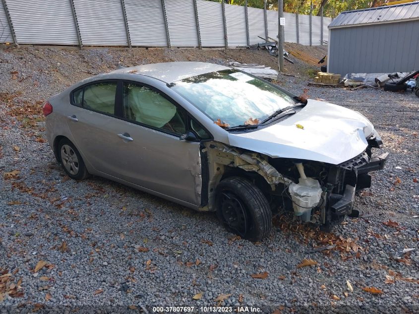 2016 KIA FORTE LX - KNAFK4A63G5612640