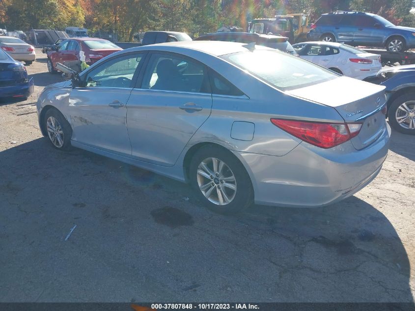 2013 HYUNDAI SONATA GLS PZEV - 5NPEB4AC4DH752566