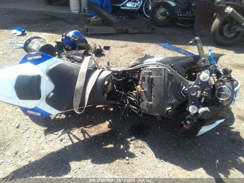 2012 YAMAHA YZFR6 JYARJ16E0CA026234