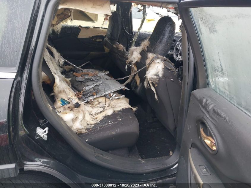 2019 JEEP CHEROKEE LATITUDE - 1C4PJMCX1KD102687