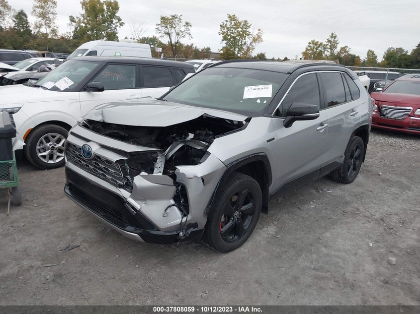 VIN JTMEWRFV7KJ027690 2019 TOYOTA RAV4 XSE