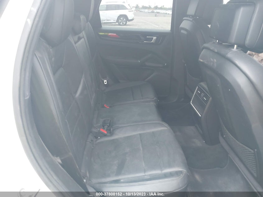 VIN WP1AA2AY9KDA05239 2019 PORSCHE CAYENNE