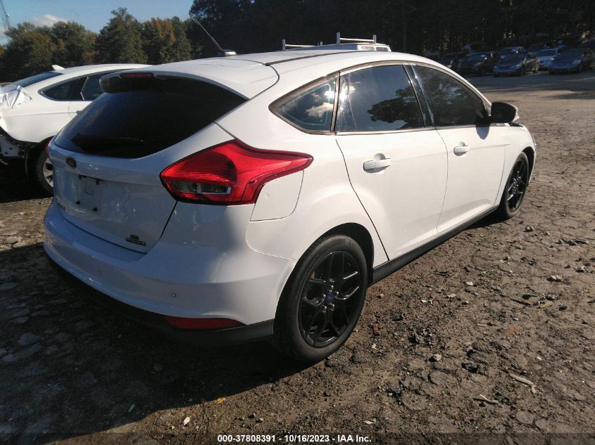 2016 FORD FOCUS SE - 1FADP3K26GL249835