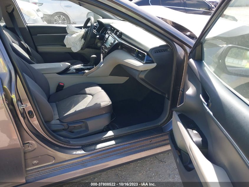 2019 TOYOTA CAMRY LE/SE/XLE/L - 4T1B11HK8KU844893