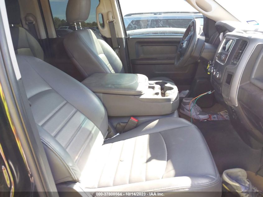 2019 RAM 1500 CLASSIC TRADESMAN - 1C6RR6FG3KS685825