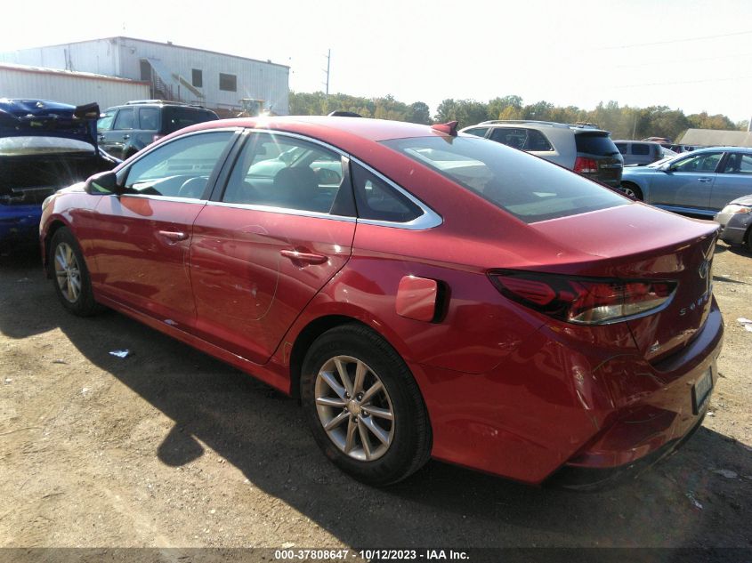 2019 HYUNDAI SONATA SE - 5NPE24AFXKH802443