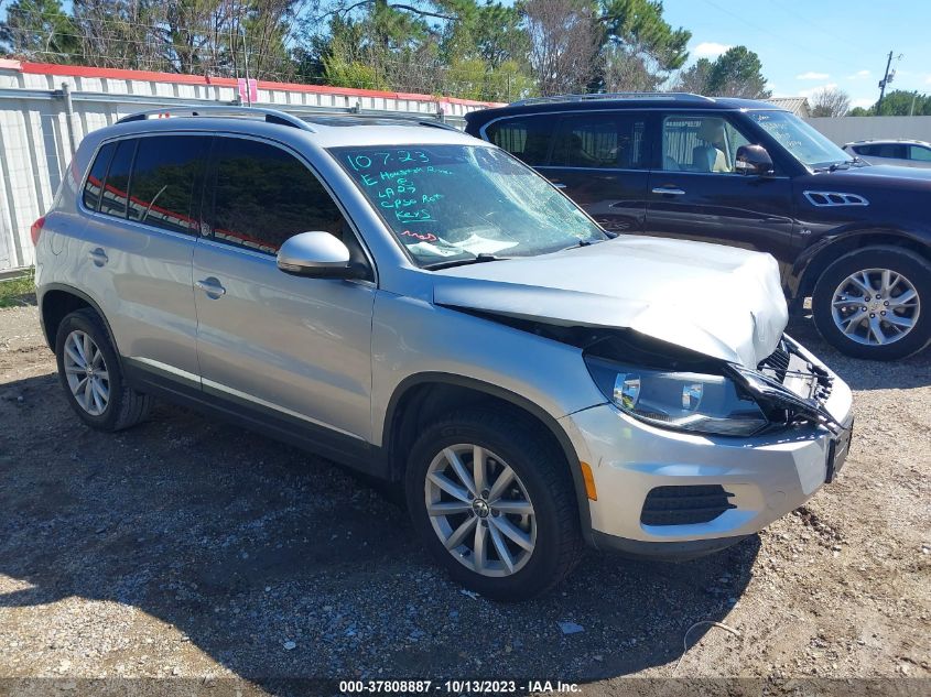 2017 VOLKSWAGEN TIGUAN WOLFSBURG EDITION - WVGSV7AX0HK006259