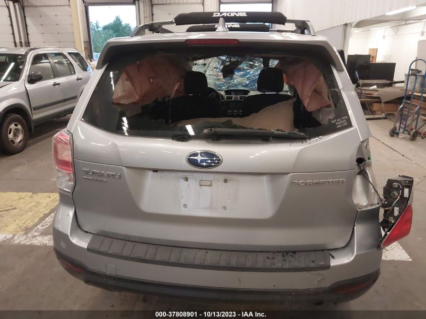 VIN JF2SJAECXJG541050 2018 SUBARU FORESTER PREMIUM