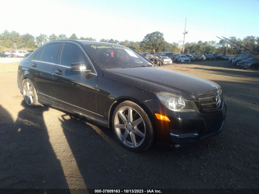 2014 MERCEDES-BENZ C-CLASS C 250 - WDDGF4HB2EA965573