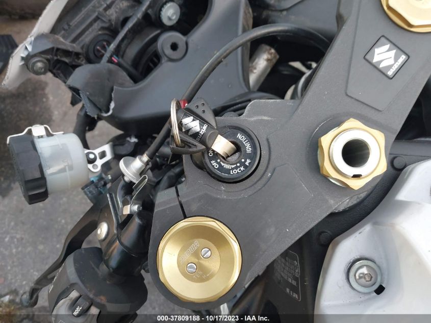 2018 SUZUKI GSX-R1000 - JS1DM11F7J2100076