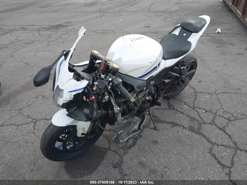 2018 SUZUKI GSX-R1000 - JS1DM11F7J2100076