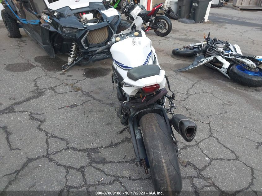 2018 SUZUKI GSX-R1000 - JS1DM11F7J2100076