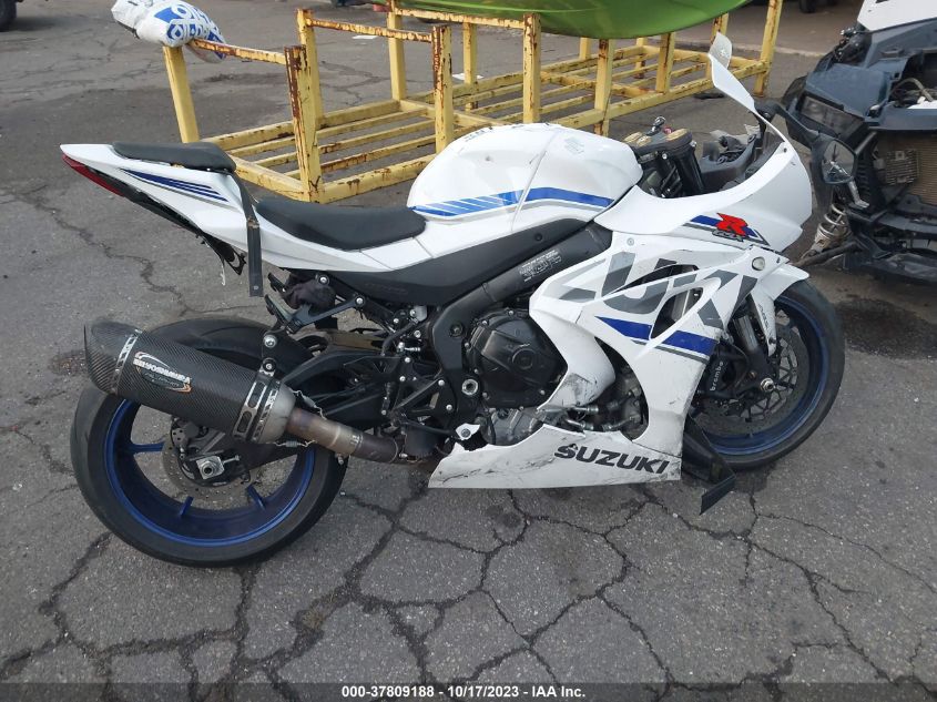2018 SUZUKI GSX-R1000 - JS1DM11F7J2100076