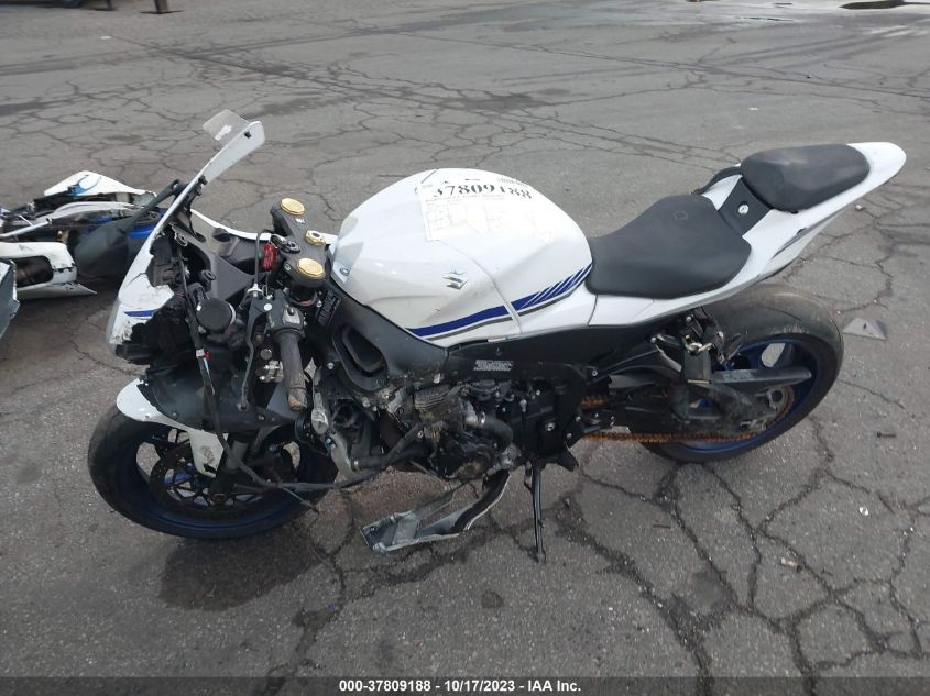 2018 SUZUKI GSX-R1000 - JS1DM11F7J2100076